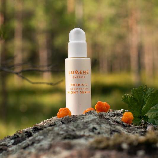 LUMENE VALO GLOW RENEW сировотка нічна відновлююча для сяяння шкіри